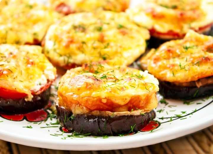 Баклажаны, запеченные в духовке: 11 вкусных и быстрых рецептов