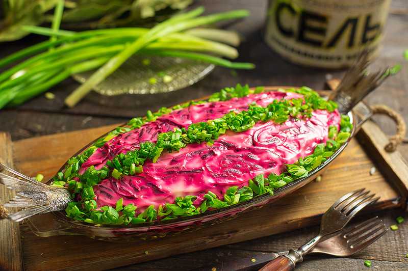 Салаты с корейской морковью: 20 самых вкусных рецептов