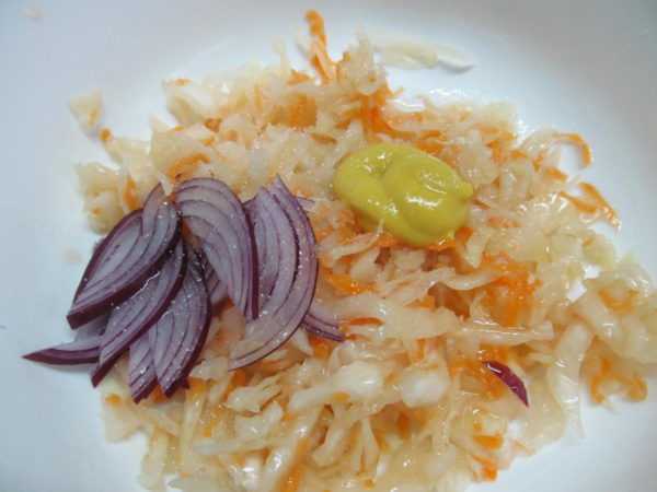 Салат с солеными огурцами - 287 домашних вкусных рецептов приготовления