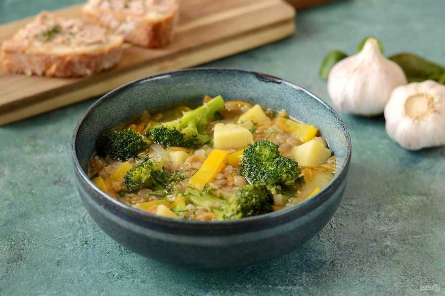 Суп из брокколи и кабачков