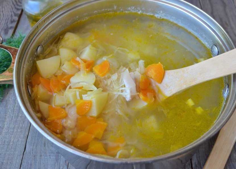 Щи на курином бульоне — 5 пошаговых рецептов приготовления