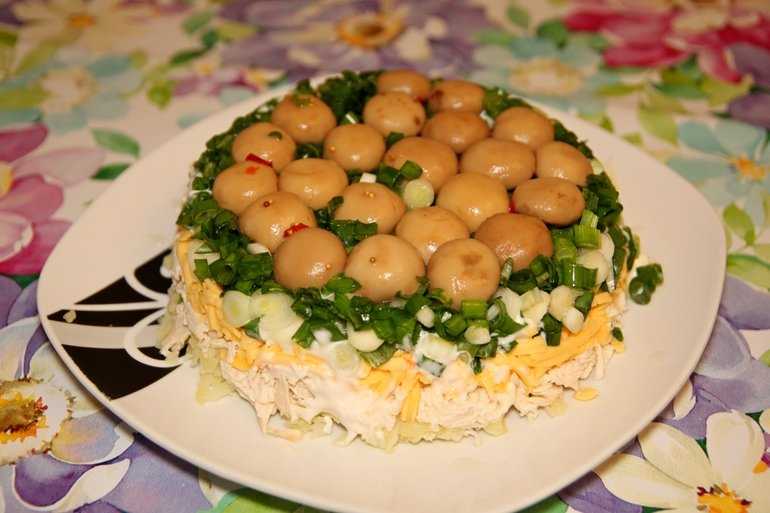Салат полянка салат рецепт с фото с шампиньонами и курицей рецепт с фото