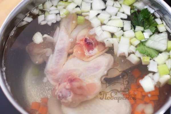 Как приготовить куриный бульон – 5 рецептов