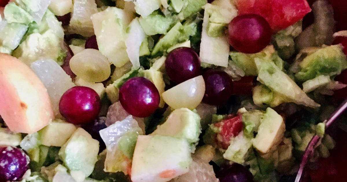 Салат из квашеной капусты с розовым грейпфрутом — рассказываем все нюансы