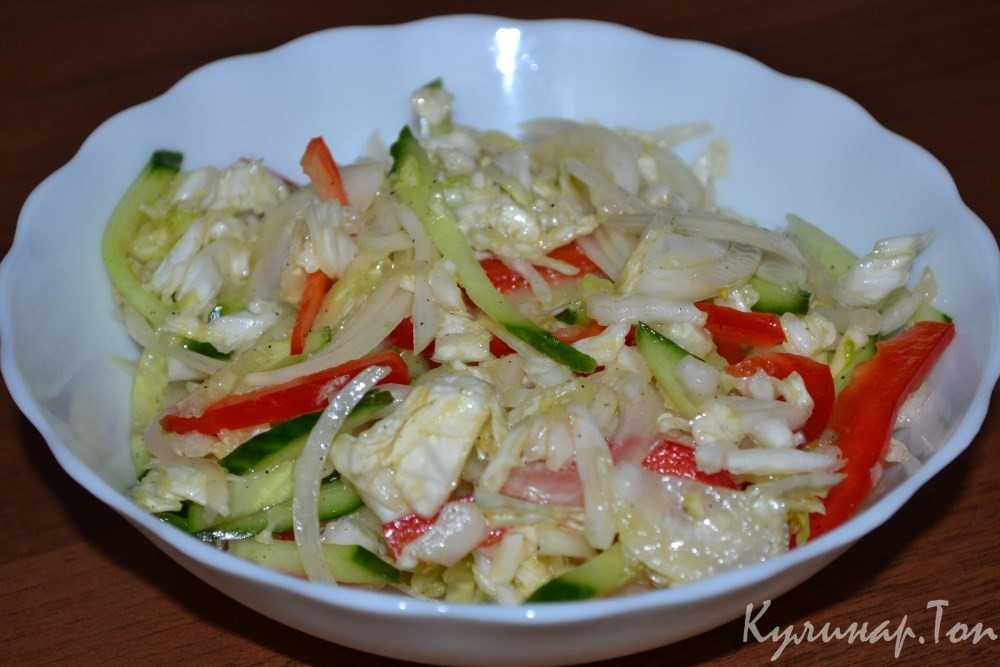 Салат из пекинской капусты с маслом растительным