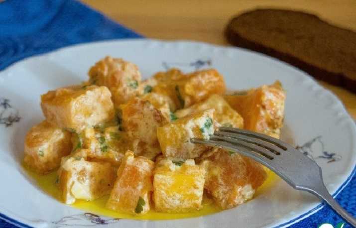 Тушеная тыква с луком и зеленью рецепт с фото пошагово и видео - 1000.menu