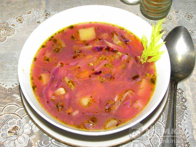 Щи из красной капусты