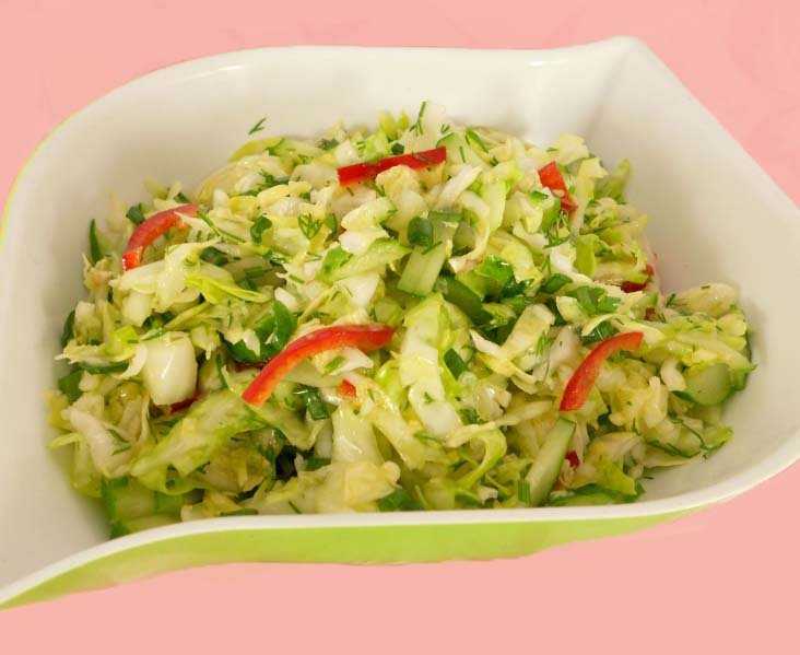 Вкусные салаты из свежей капусты: 16 простых рецептов