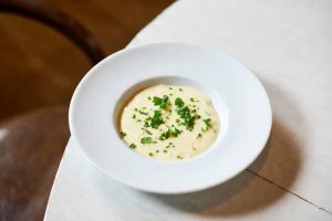 Сметанный соус рецепт с сыром. сметанно сырный соус сметанный соус рецепт с фото пошагово