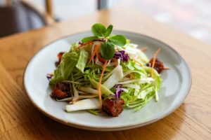 Вкусные салаты из свежей капусты: 16 простых рецептов