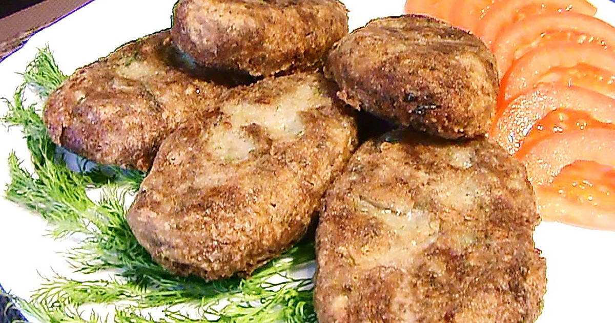 Картофельные котлеты из пюре на сковороде рецепт с фото пошагово - 1000.menu