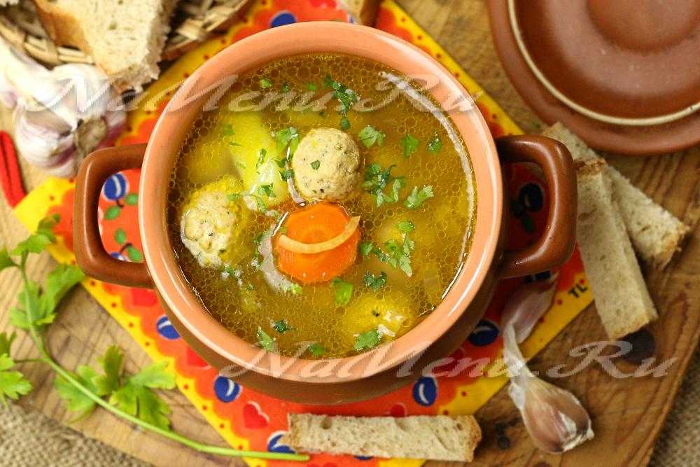 Мясо в горшочках с картошкой - 15 самых вкусных рецептов (пошагово)