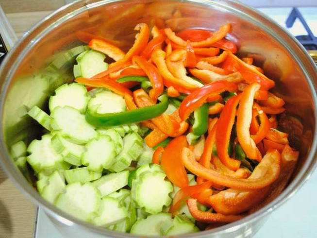 Салат «тещин язык» из кабачков — вкусные и простые рецепты