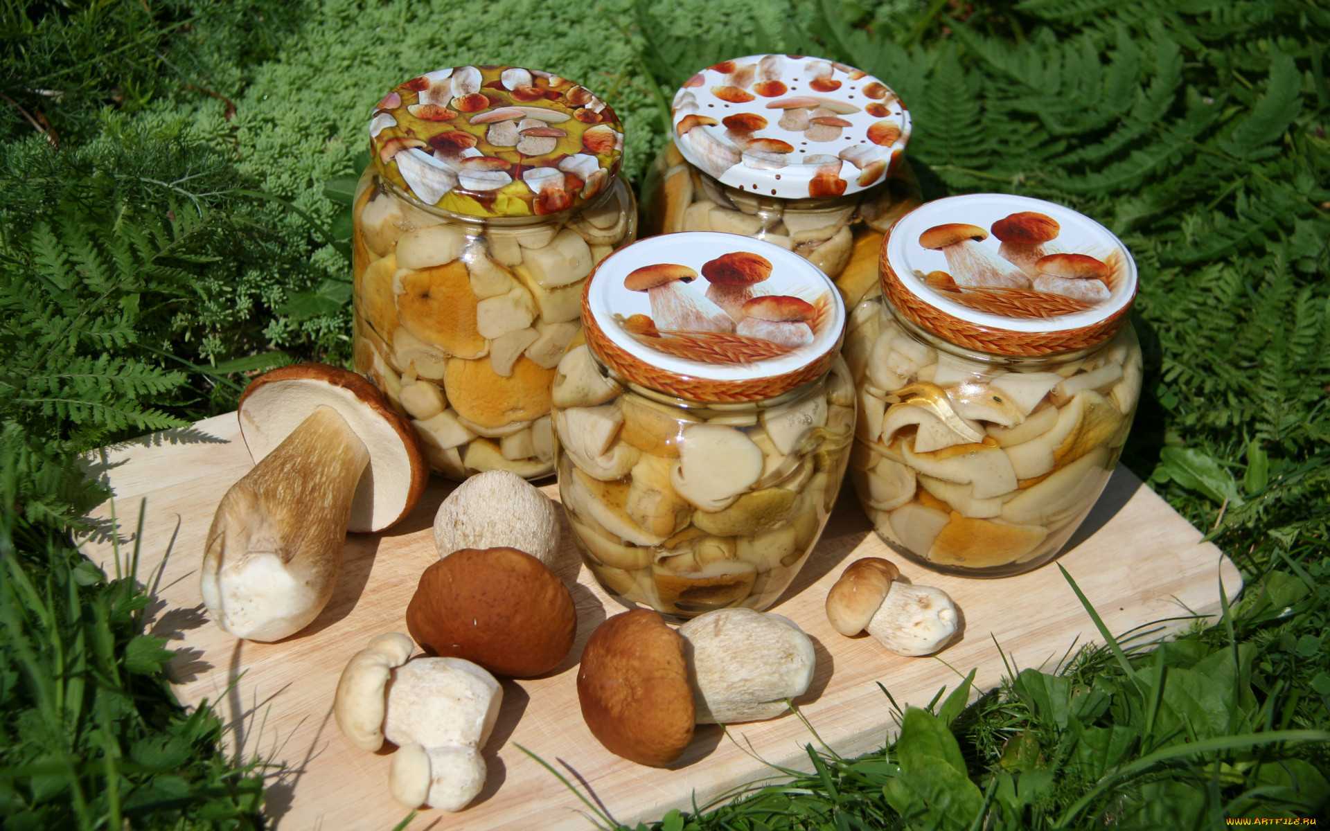 Как правильно приготовить квашеные грибы?