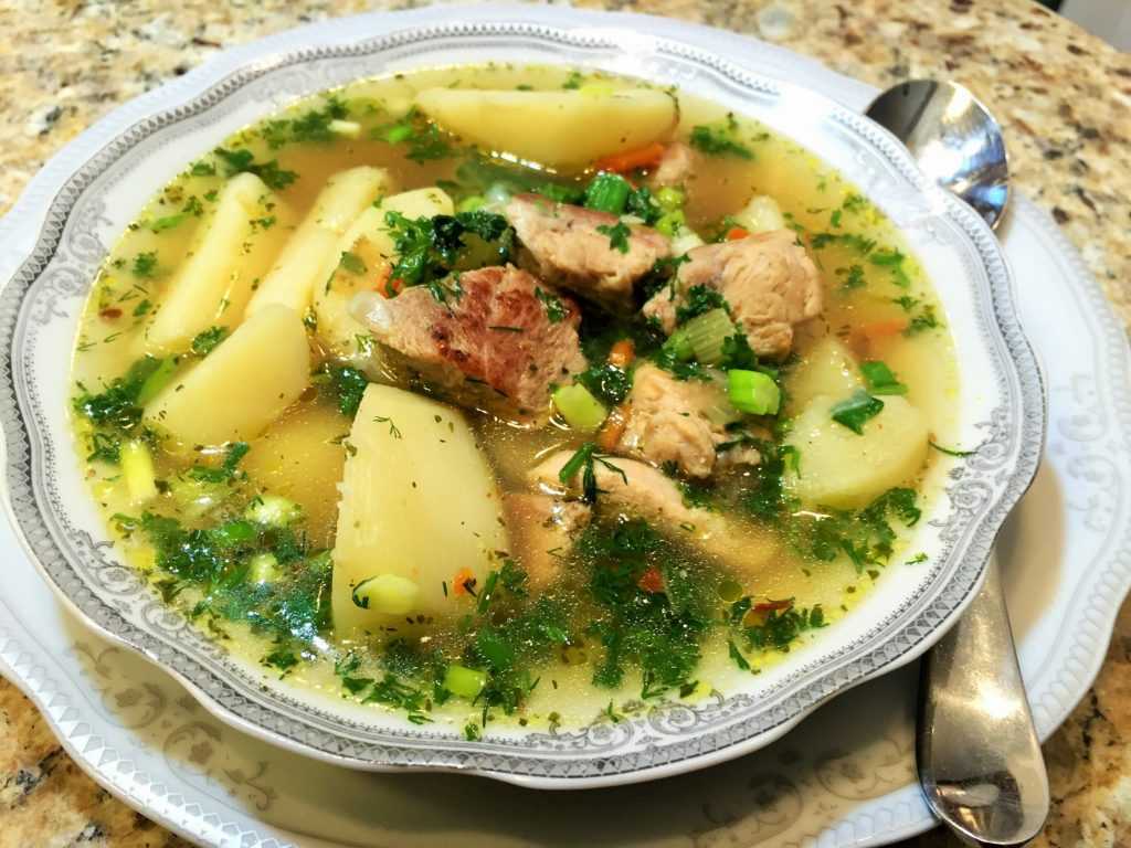 Тушеная капуста с картошкой и курицей