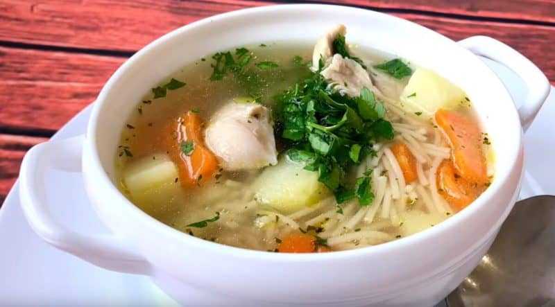 Суп рисовый с курицей и картошкой