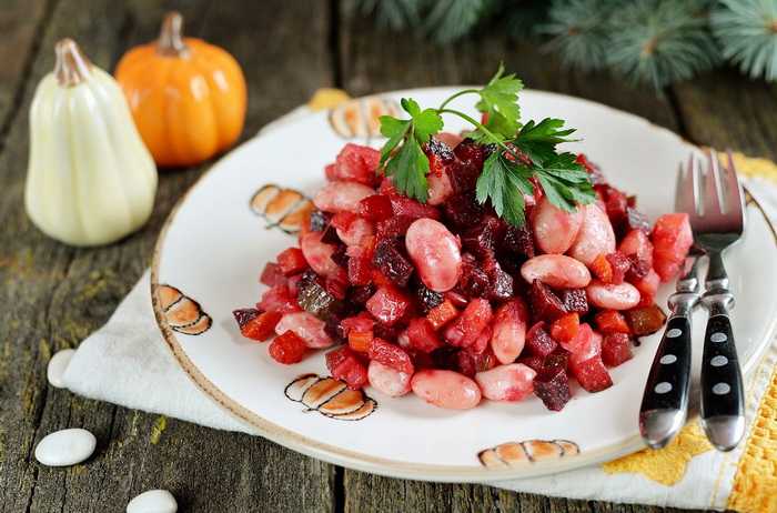 Винегрет с фасолью и квашеной капустой
