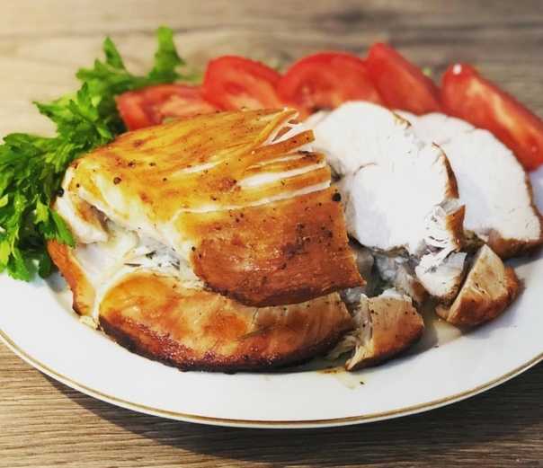 Грудка индейки – низкокалорийное и сытное мясо. лучшие рецепты из грудки индейки: маринованная, в фольге, суп, салат, жаркое, рагу - автор екатерина данилова - журнал женское мнение