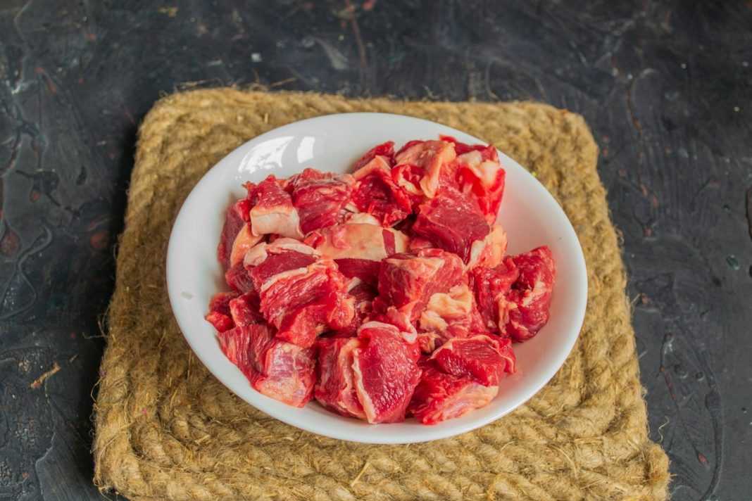 Теплый салат с говядиной — 7 рецептов из простых продуктов