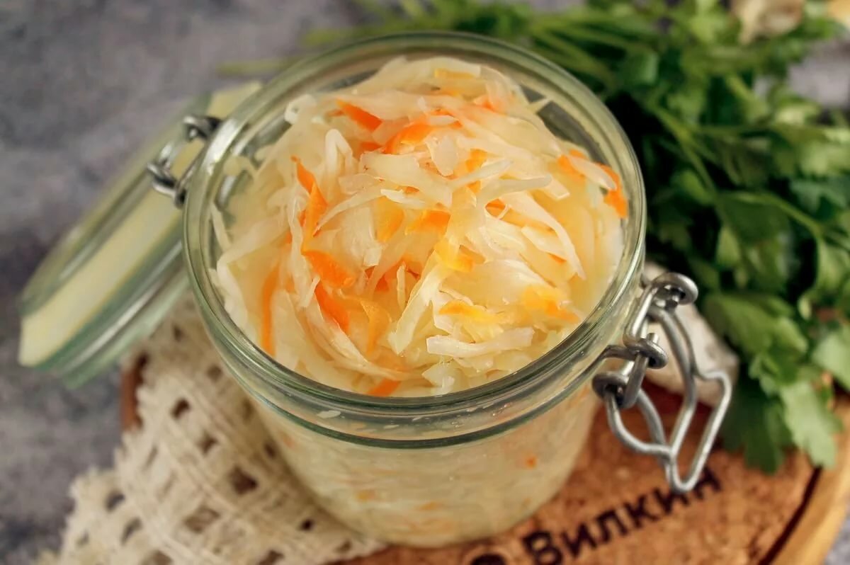 Квашеная капуста быстрого приготовления: 10 рецептов хрустящей и сочной капусты