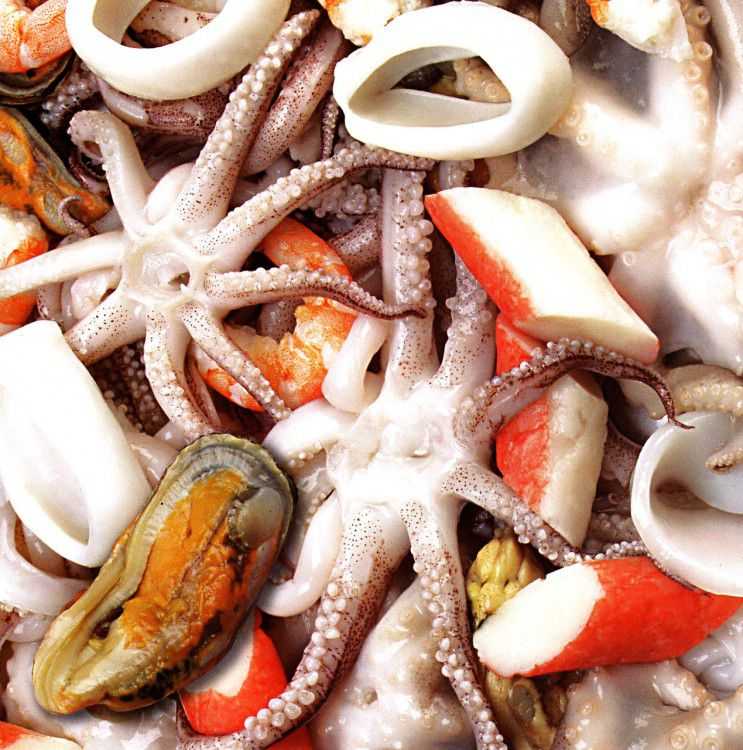 Как варить морской коктейль замороженный