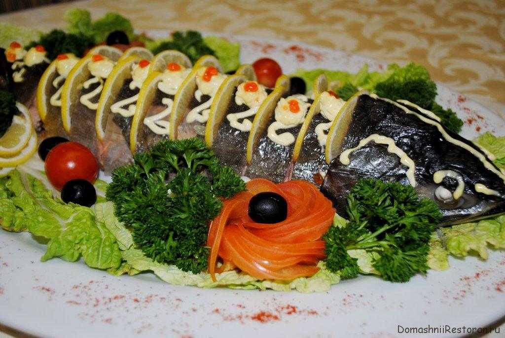 Горбуша запечённая в духовке, простые рецепты сочной вкусной рыбы