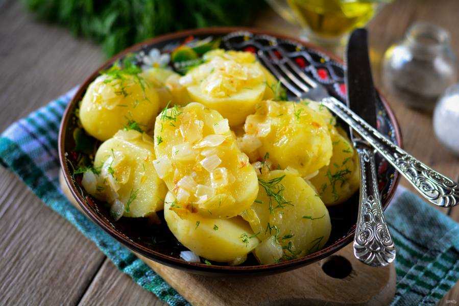 Картошка с чесноком – сытно и полезно. варианты приготовления любимой всеми картошки с чесноком