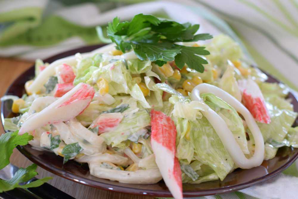 Салат из кальмаров с яйцом. 10 рецептов очень простого и вкусного салата
