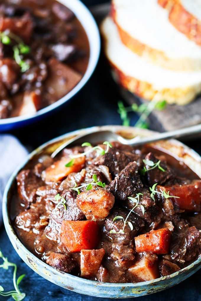 Как приготовить вкусный говяжий бульон: советы шеф-поваров