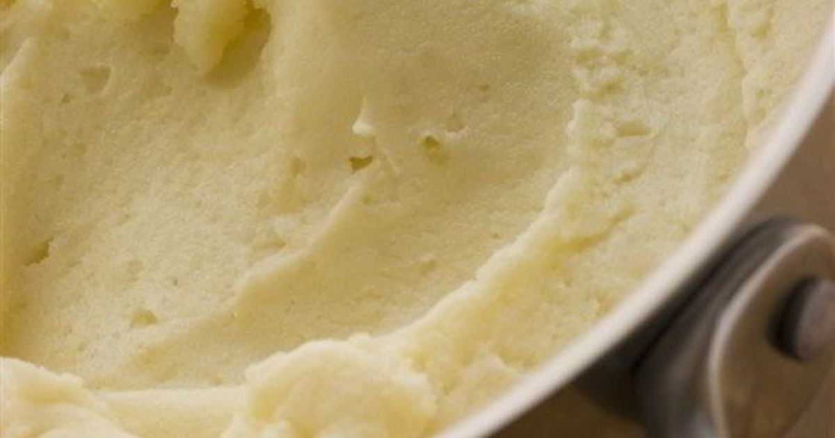 Картошка запеченная с молоком в духовке, рецепт