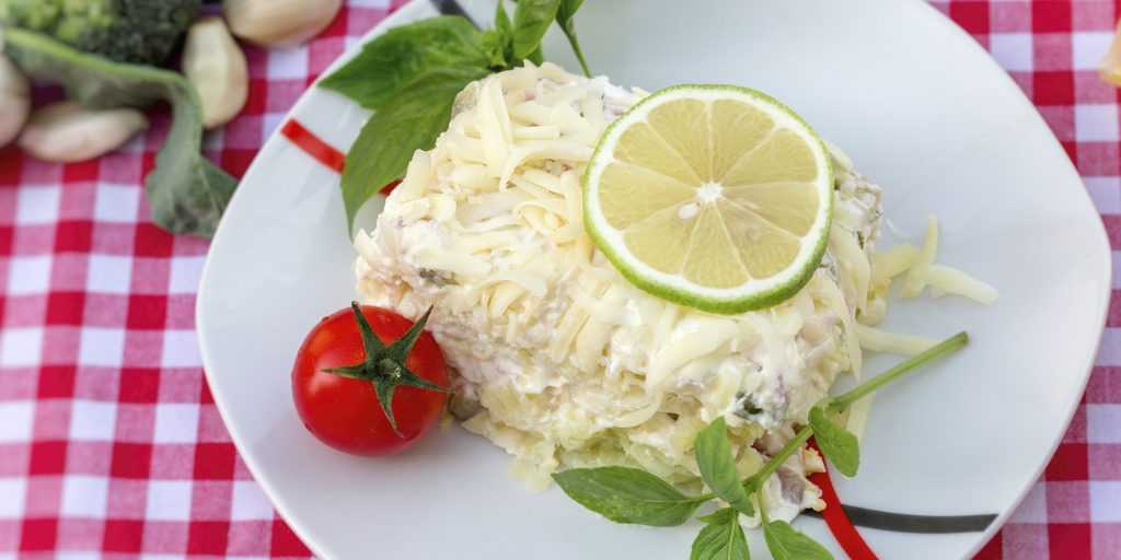 Салаты с ветчиной и огурцами: легкие и вкусные рецепты со свежими овощами с фото и подробными рекомендациями