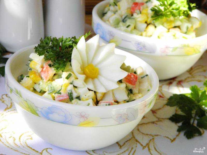 Салат "лаура" с крабовыми палочками - 6 пошаговых фото в рецепте