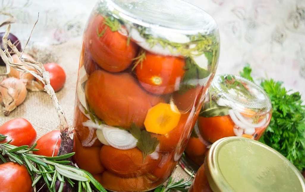 Подборка салатов с маринованным луком. самые простые и вкусные рецепты