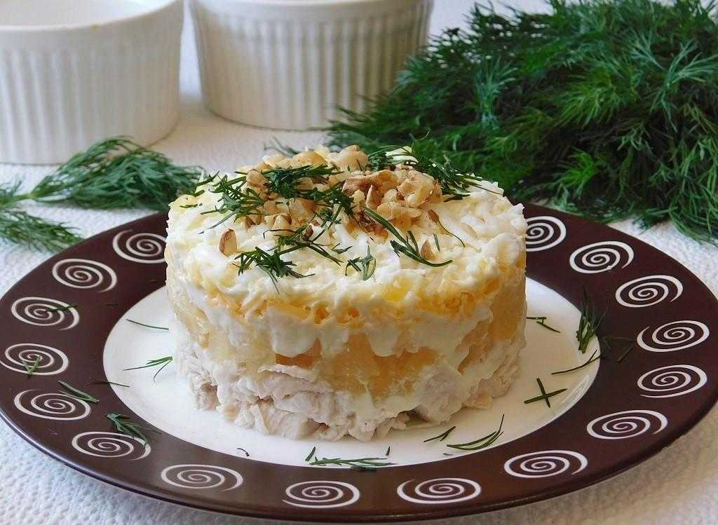 Салат с квашеной капустой, сыром и яйцами: рецепт с фото пошагово