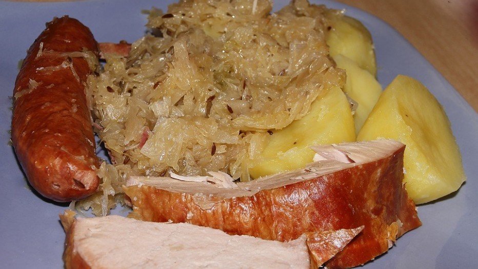 Квашеная капуста по-немецки - пошаговый рецепт приготовления с фото