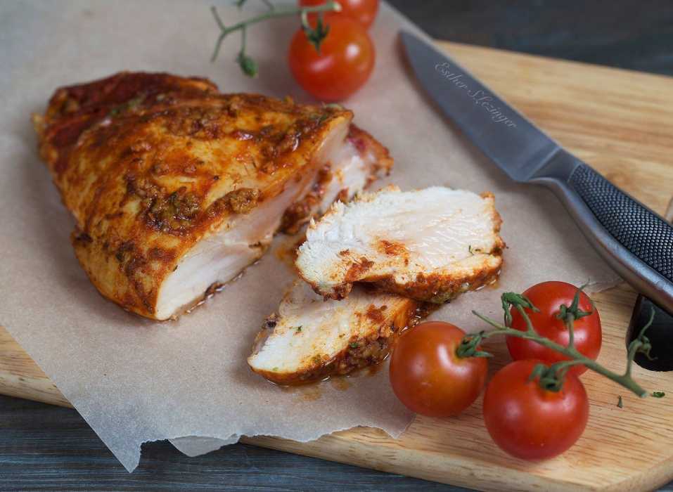 Грудка индейки – низкокалорийное и сытное мясо. лучшие рецепты из грудки индейки: маринованная, в фольге, суп, салат, жаркое, рагу - автор екатерина данилова - журнал женское мнение