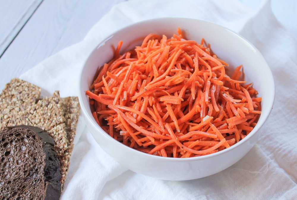Рецепт хана. Салат костер с корейской морковью. Вареная морковь с мясом. Морковь отварная. Салат Ханский.