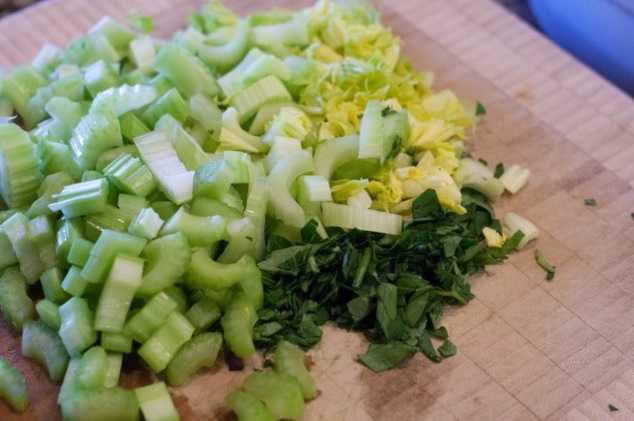 Рецепты салатов с виноградом и курицей
