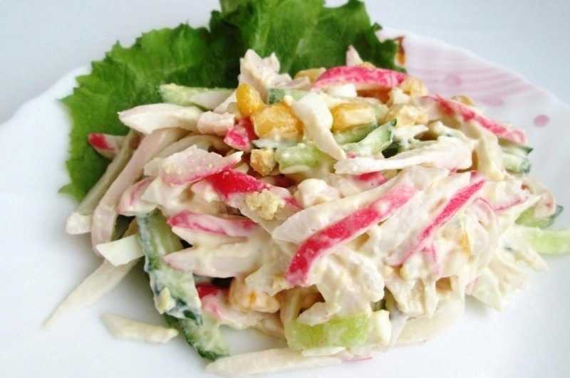 20 вкуснейших салатов с кукурузой на скорую руку