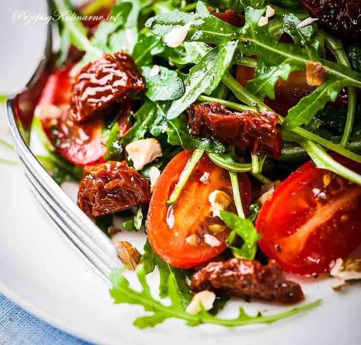 Cucina italia: какой салат можно приготовить с вялеными помидорами по итальянским рецептам