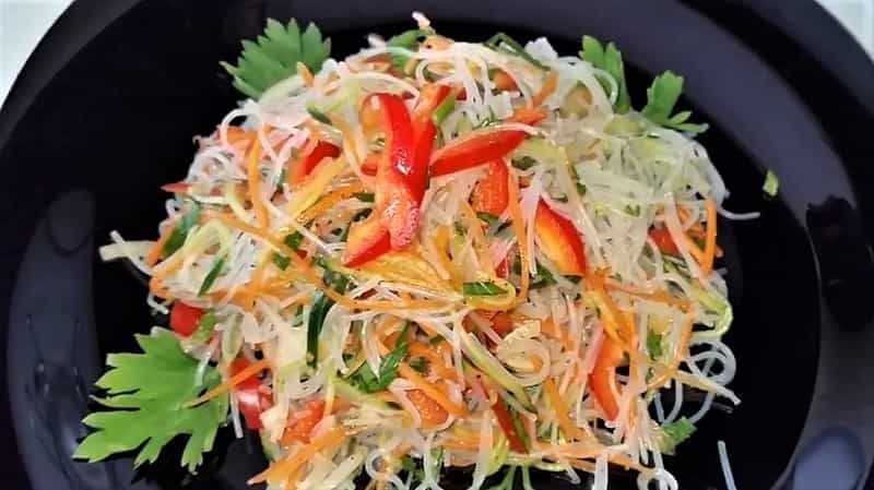 Фунчоза с мясом и овощами по-корейски – 5 рецептов приготовления горячего блюда