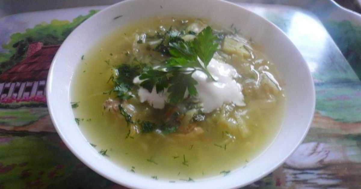Щи из квашеной капусты с курицей
