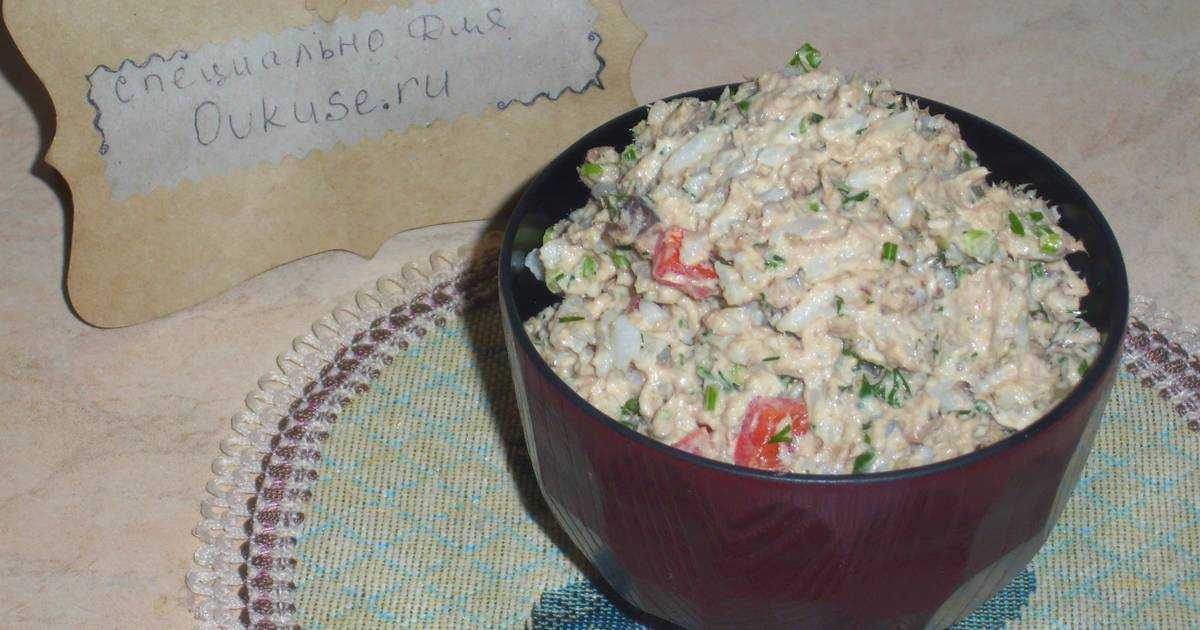 Салат с рисом и рыбными консервами - 10 пошаговых фото в рецепте