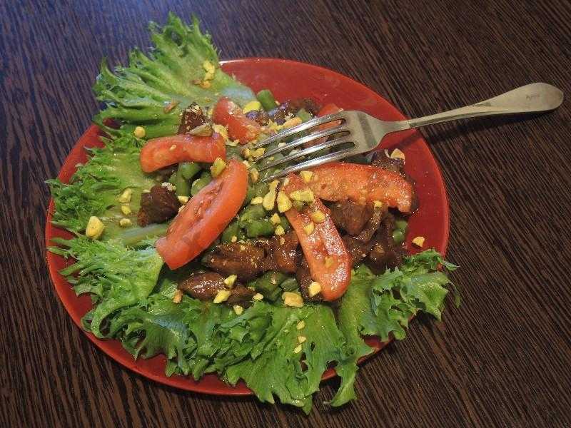 20 вкусных салатов с красной фасолью для всей семьи